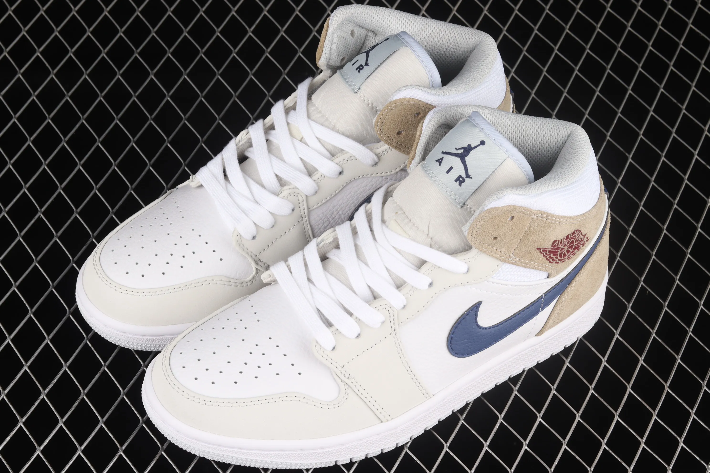 All categories Air Jordan Jordan series basketball shoes Air Jordan 1 Mid Air Jordan 1 Mid AJ1 Joe 1 linen cream mid-cut cultural basketball shoes DO6726-100